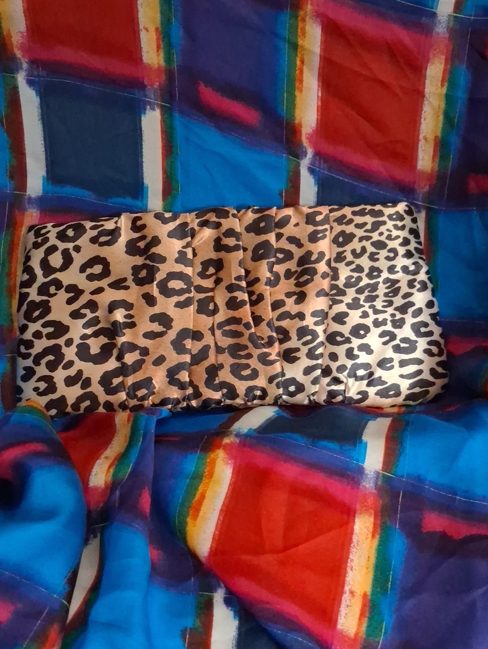 Steve Madden Leopard Print Satin Phone Clutch - Beige Black